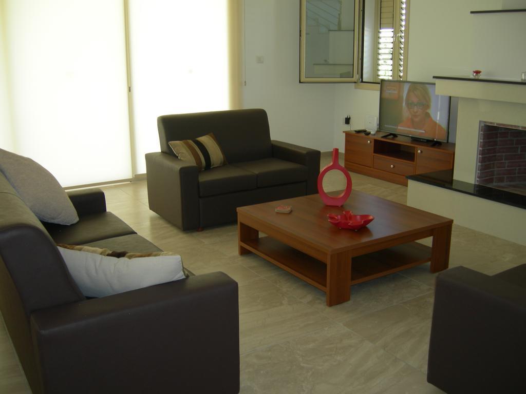 Villa Despoina Paphos Exterior photo